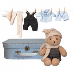 Morris with Clothes in a Case