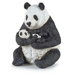 Panda assis et son bébé