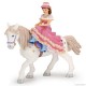 CAVALIÈRE AU CHAPEAU