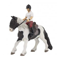 PONEY AVEC SELLE