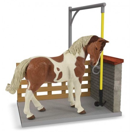 Horse washing box